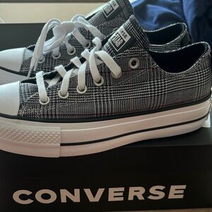 Converse Classic Black Sneakers